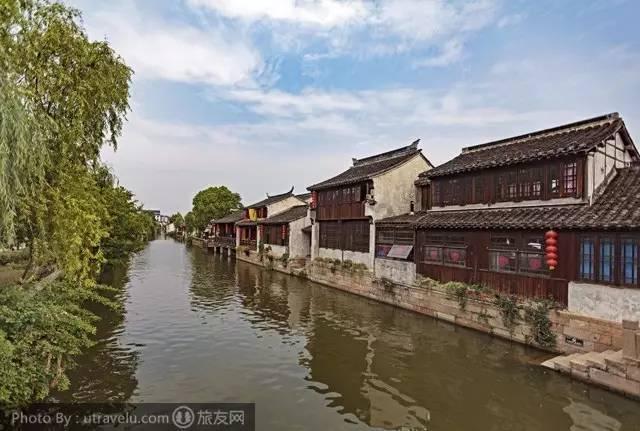 快乐学校要求学生在指定书店买资料的做法合理吗?蜗牛问答平台